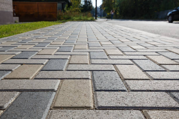 Best Driveway Pavers Near Me  in Knoxville, IA