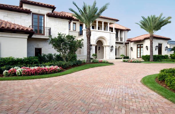 Best Residential Driveway Paver Services  in Knoxville, IA
